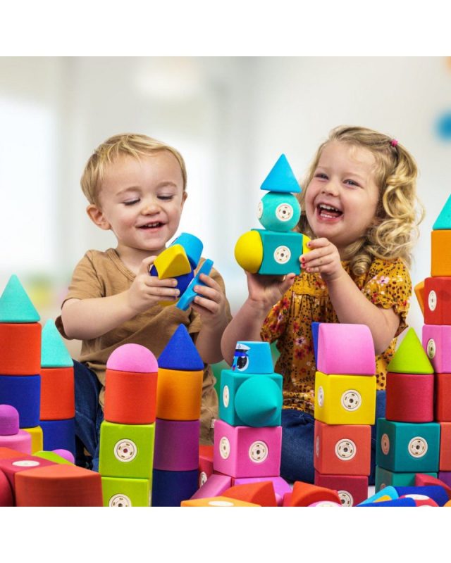 Read more about the article Dezvoltare abilități: Cele mai bune jucării pentru copii