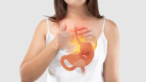 Read more about the article 5 Sfaturi și remedii naturiste pentru reflux gastroesofagian